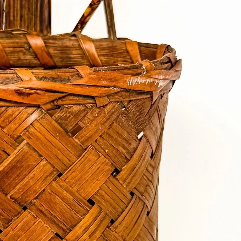 Vintage Primitive Woven Splint Wall Basket Rustic Folk Art Hanging Storage Decor